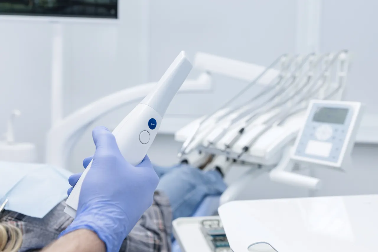 Digital scanners at Benson Hill Smiles in Renton, WA